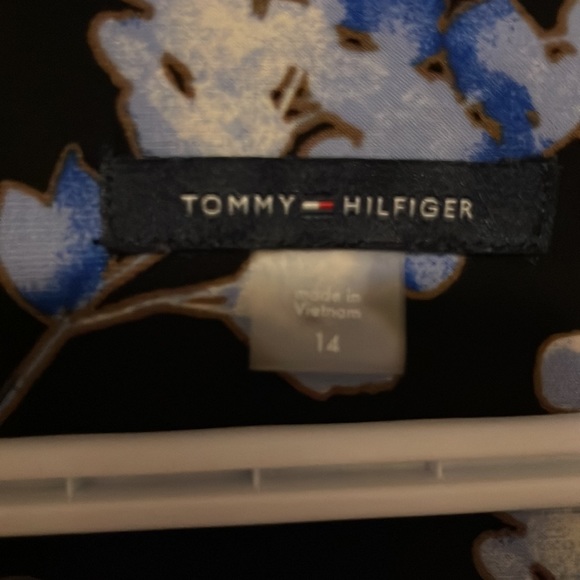 Lightweight dress - Picture 3 of 5